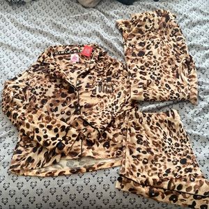 Juicy Couture Matching Pajama Set